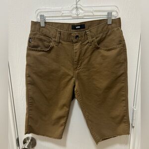 Vans Chino 20in shorts size 30 Men’s Dirt Brown Color